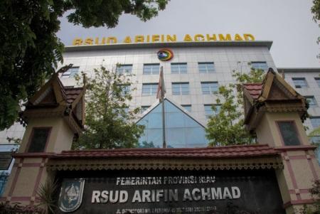 Cegah Stunting, RSUD Arifin Achmad dan TP PKK Riau Edukasi Imunisasi Lengkap