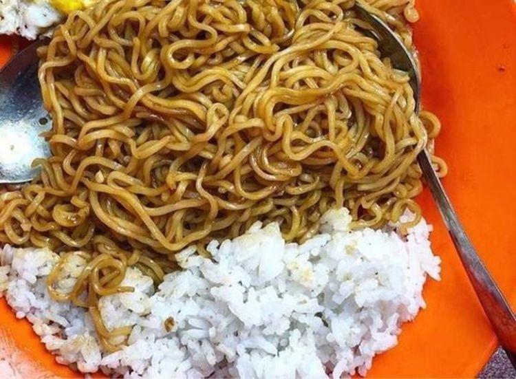 Ahli Gizi Peringatkan Risiko Kesehatan, Jika Sering Makan Mie Campur Nasi