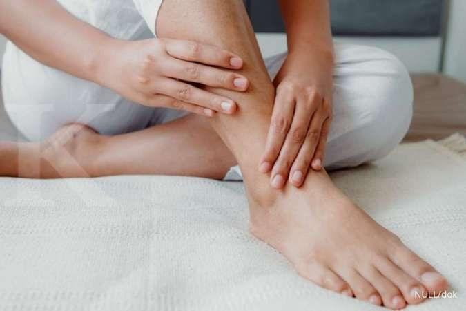 Suka Lelah, Kaki Bengkak, Benarkah Gejala Penyakit Ginjal?