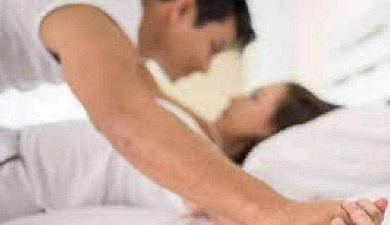 Apa yang Ingin Didengar Perempuan Saat Bercinta? Ini yang Suami Harus Pahami