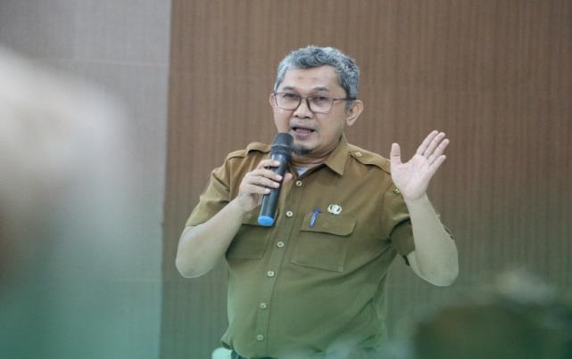 Temui Bupati, Plt Kadis Kesehatan Kampar Mengundurkan Diri