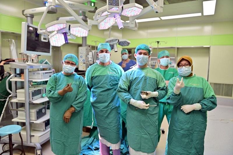 RSUD Arifin Achmad Riau Berhasil Tangani Kasus Langka Remaja Dua Rahim