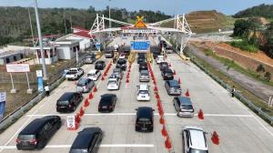 Meningkat Tajam, Ini data Volume Kendaraan di Jalan Tol Riau