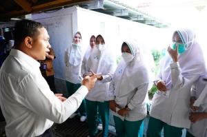 Gubernur Riau Sorot Disiplin Kehadiran Dokter RSUD Arifin Achmad
