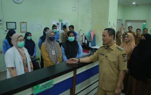 Manajemen RS Daerah Madani Pekanbaru Diminta Tingkatkan Kualitas Layanan