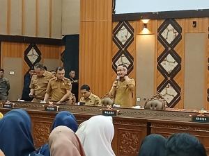 Diberhentikan, 275 THL Rumah Sakit Madani Mengadu ke Walikota Pekanbaru