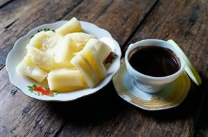 Makan Singkong Rebus Bersamaan dengan Kopi Berbahaya? Masak Iya, Ini Penjelasan Ahli Gizi
