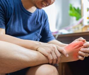 Bagi Penderita Asam Urat, Hubungan Seksual Bisa Meredakannya