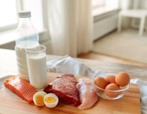 Badan Mudah Lelah, Ini Cara Penuhi Protein Harian yang Benar