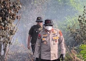Warga Keluhkan Sesak Nafas, Kabut Asap Mulai Selimuti Pekanbaru