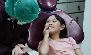 Dokter Ungkap Tiga Masalah Gigi yang Umumnya Dialami Keluarga Indonesia