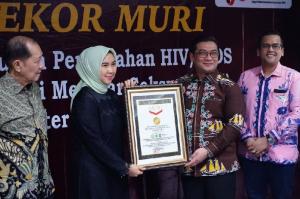 Pemprov Riau Dorong Edukasi Kesehatan, PERDOSKI Raih Rekor MURI Penyuluhan HIV/AIDS